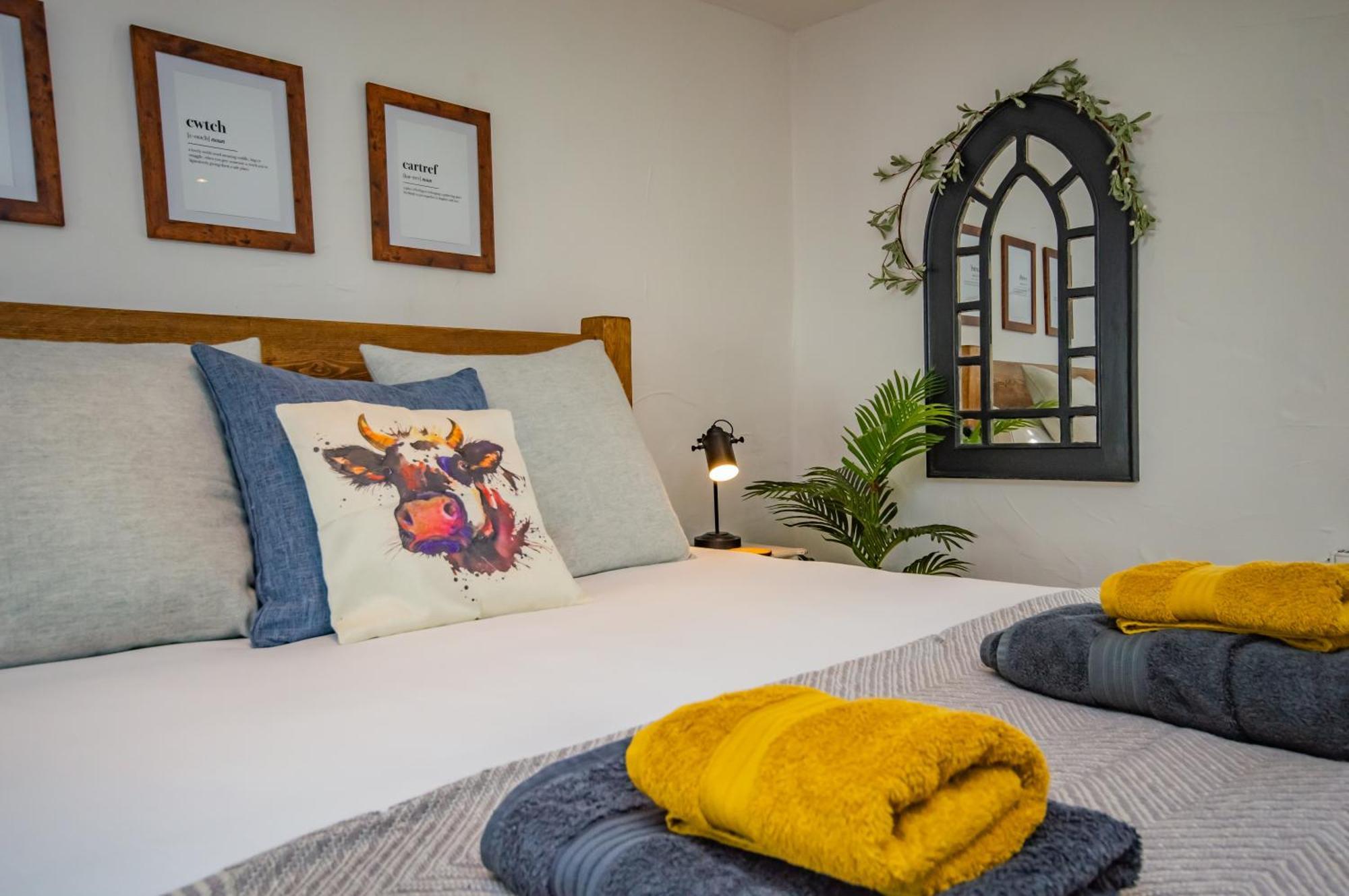 Cosy Farm Conversion In The Heart Of Pembrokeshire Maenclochog 外观 照片