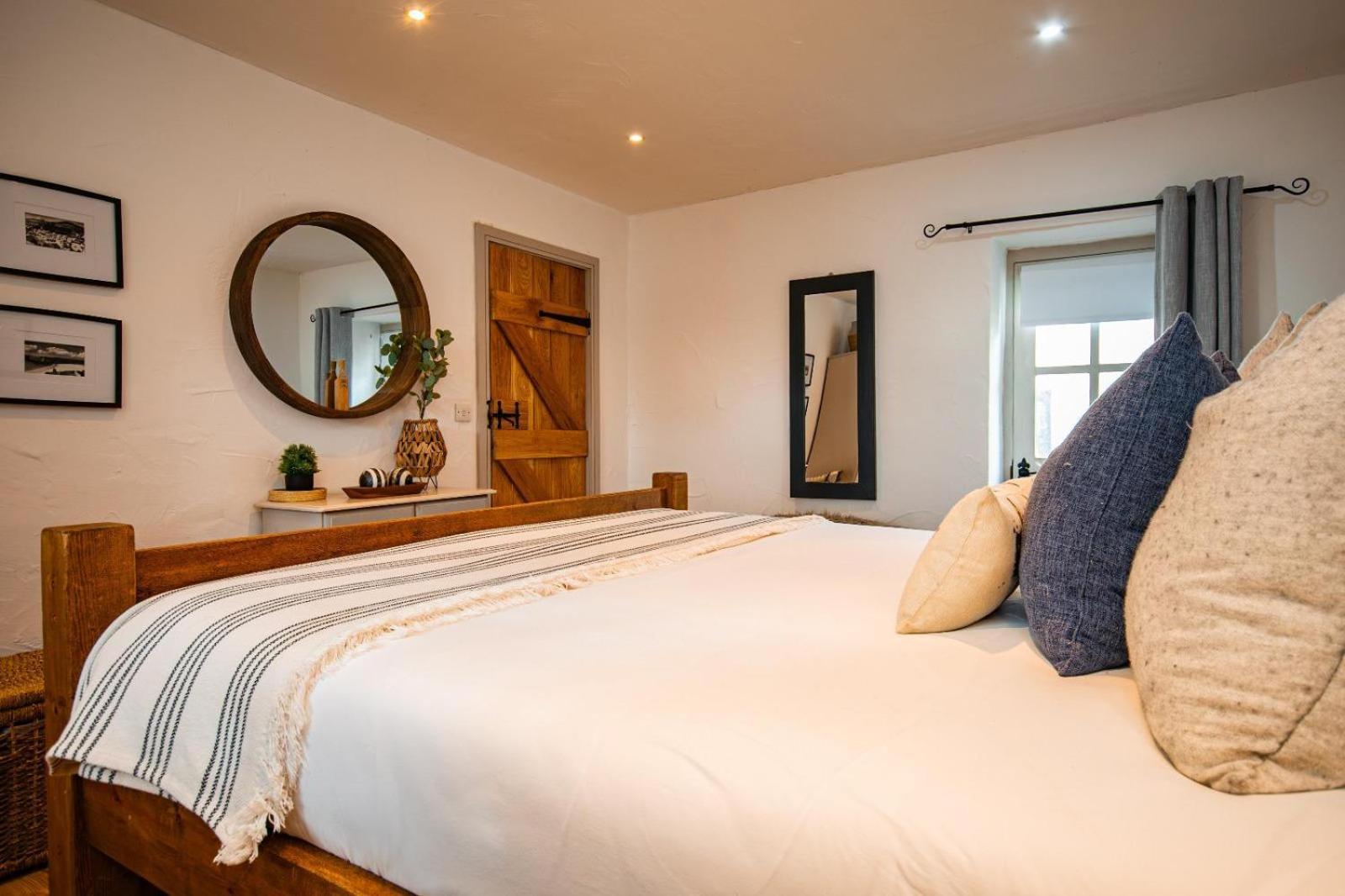Cosy Farm Conversion In The Heart Of Pembrokeshire Maenclochog 外观 照片